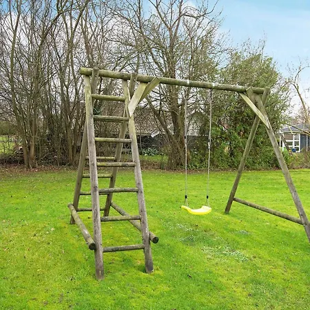 Hébergement de vacances 6 Person In *